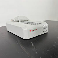 Thermo Scientific NanoDrop 8000 Spectrophotometer image 0